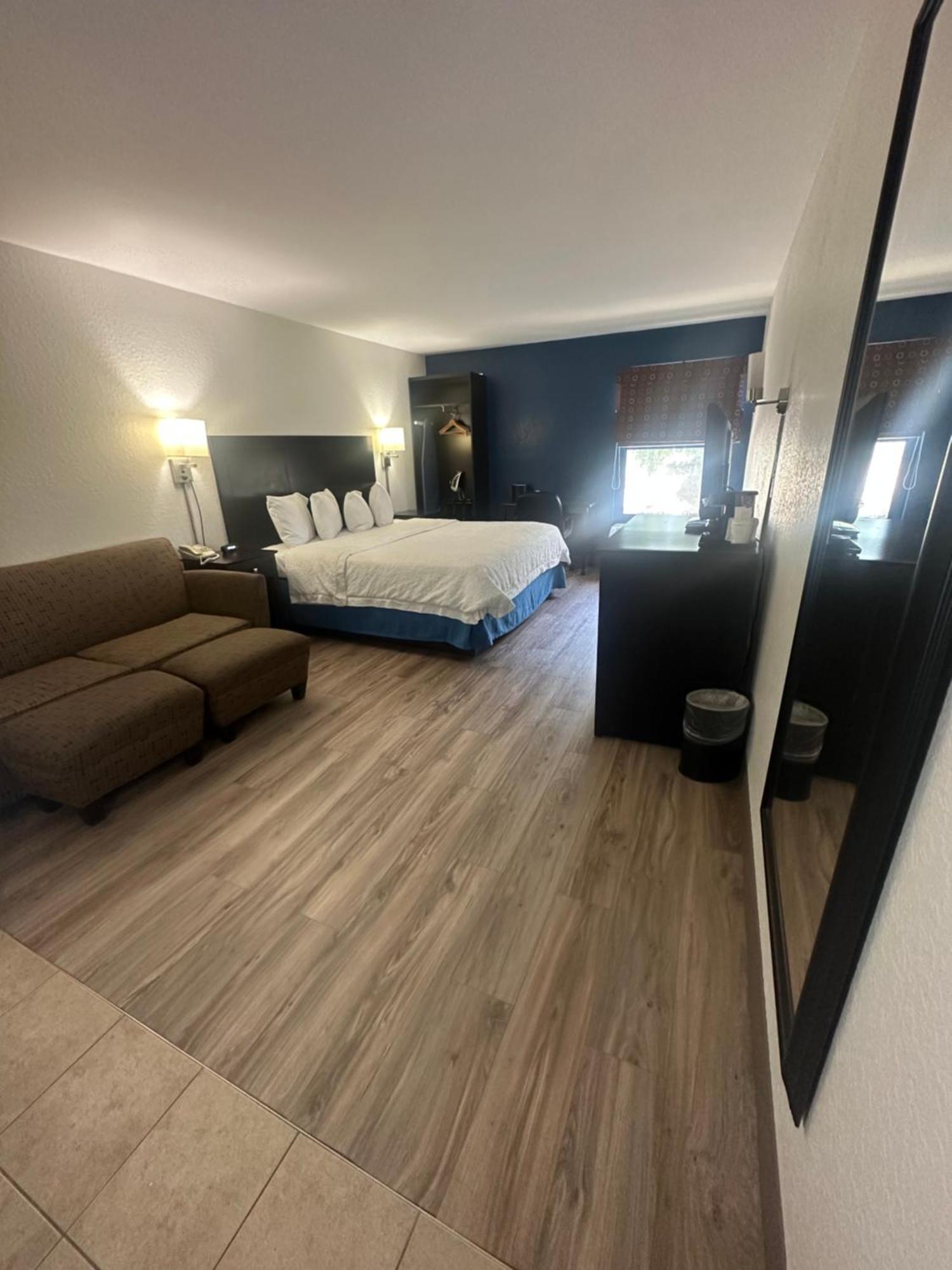 Spark By Hilton Tampa Brandon Heartland Zewnętrze zdjęcie